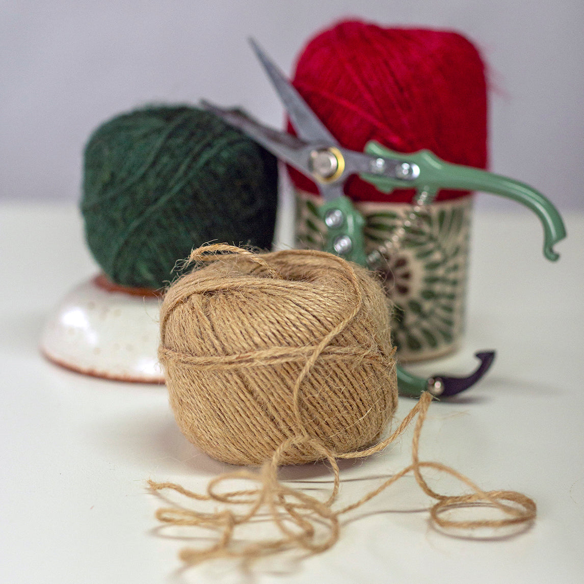 Eco-friendly jute twine balls