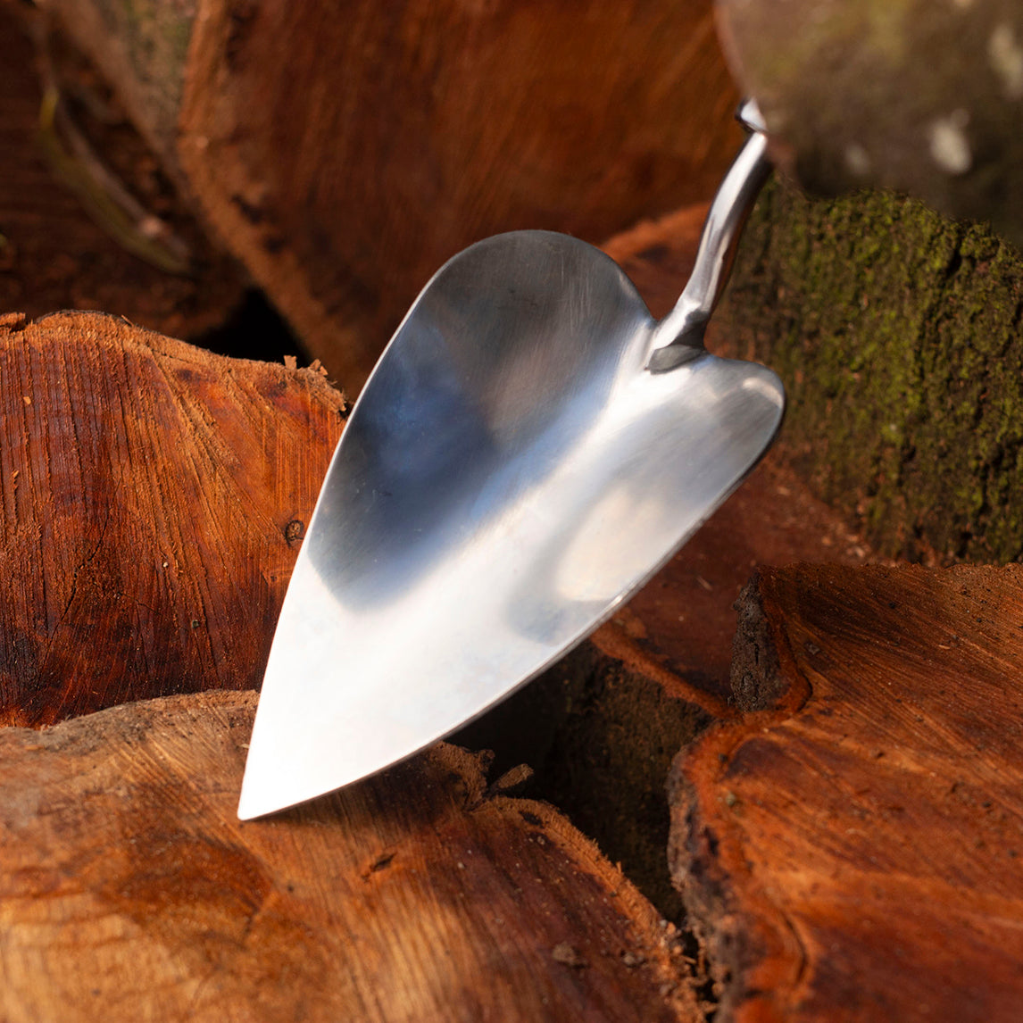 Premium Stainless Steel Heart-Shaped Trowel