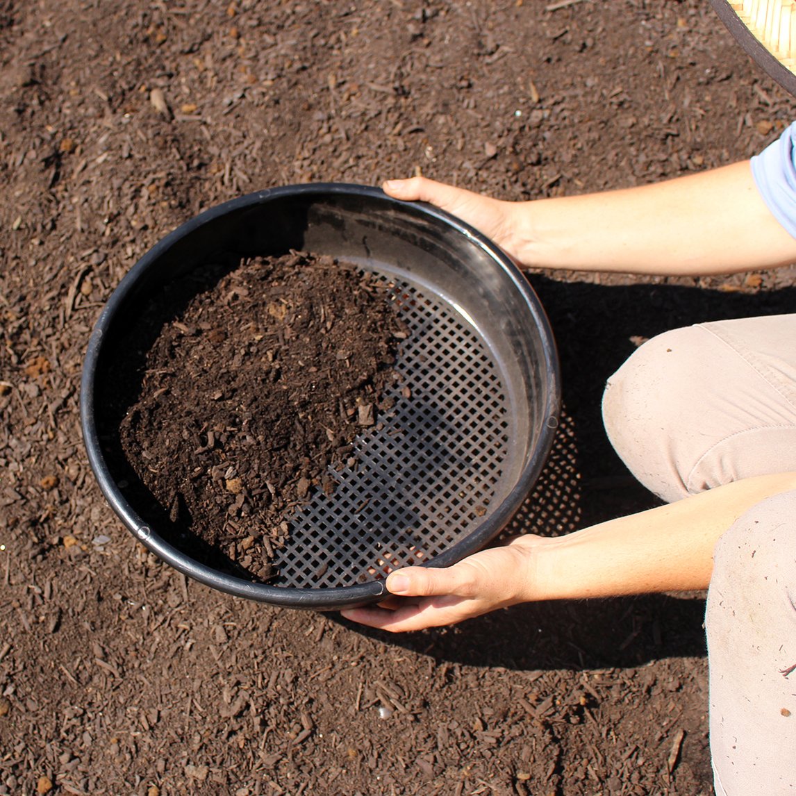 Garden Sieve- Black