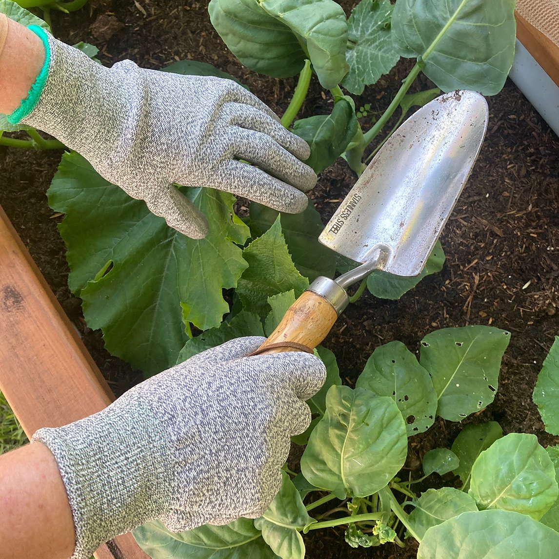 Handy Hands Garden Glove